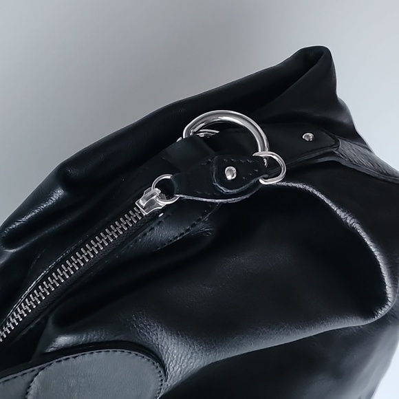 Arcadia Leather Pleated Slouchy Bowling Bag - Picture 4 of 9